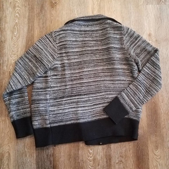 COLDWATER Creek Black White Side Zip Wrap Sweater - Picture 6 of 8